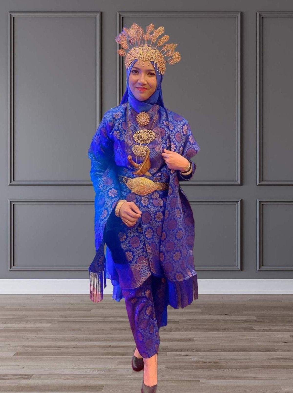 Baju Tradisional Puteri Perak - Royal Blue - Saiz S, M, L - Fauzan